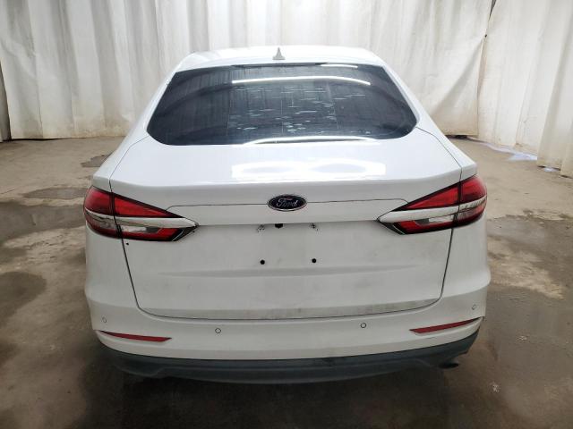 3FA6P0HDXKR238962 - 2019 FORD FUSION SE 白色 照片 6