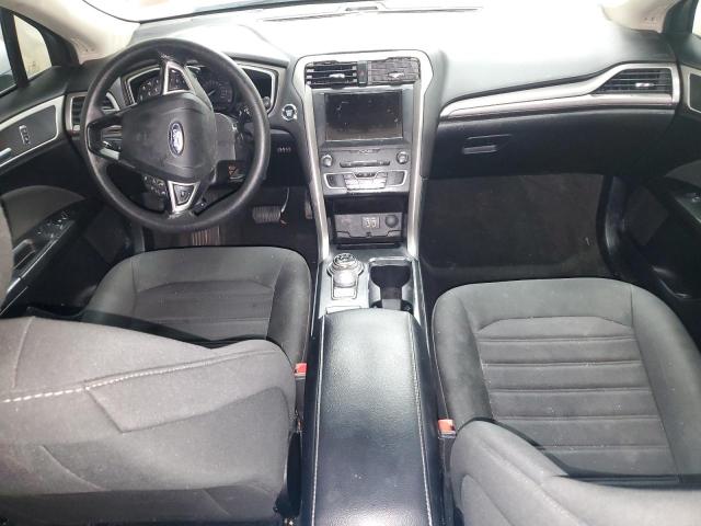 3FA6P0HDXKR238962 - 2019 FORD FUSION SE 白色 照片 8