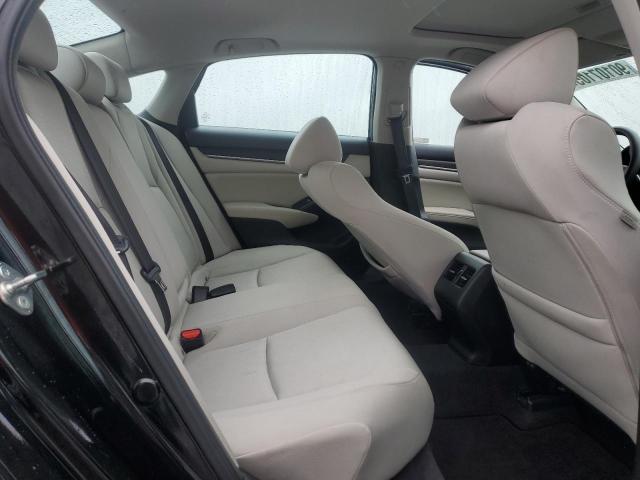 1HGCV1F45JA068967 - 2018 HONDA ACCORD EX BLACK photo 10