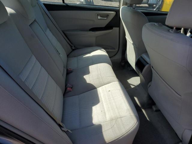 4T1BF1FK6HU350187 - 2017 TOYOTA CAMRY LE SILVER photo 10