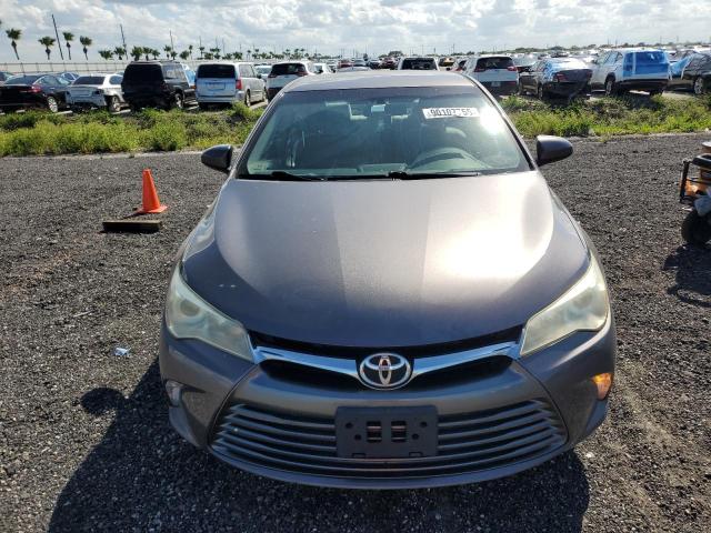 4T1BF1FK6HU350187 - 2017 TOYOTA CAMRY LE SILVER photo 5