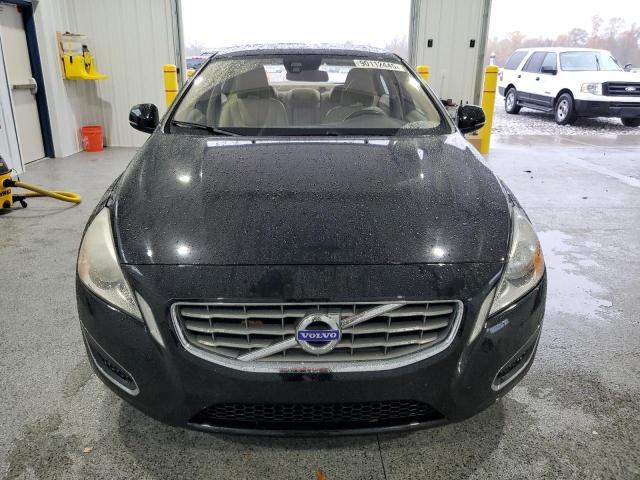YV1612FS5D2187476 - 2013 VOLVO S60 T5 შავი ფოტო 5