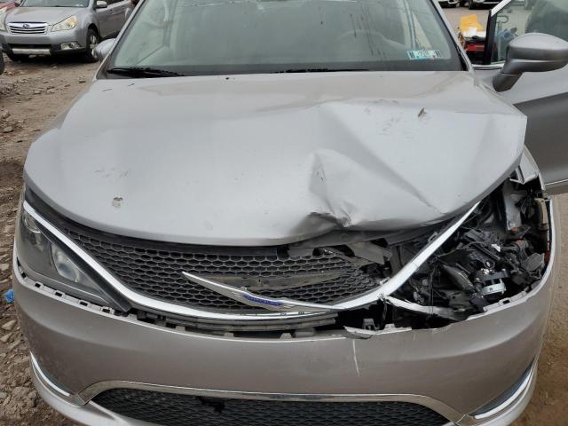 2C4RC1BG7LR275518 - 2020 CHRYSLER PACIFICA TOURING L GRAY photo 12