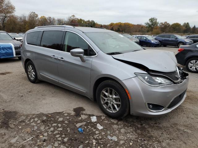 2C4RC1BG7LR275518 - 2020 CHRYSLER PACIFICA TOURING L GRAY photo 4