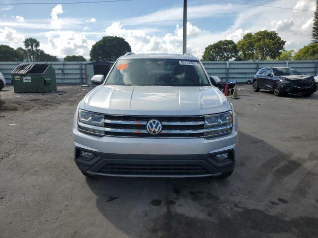 1V2WR2CA4KC560801 - 2019 VOLKSWAGEN ATLAS SE Argent photo 5