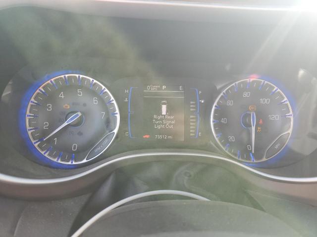 2C4RC1DG5HR722738 - 2017 CHRYSLER PACIFICA TOURING WHITE photo 9