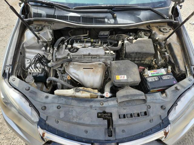 4T1BF1FK0HU389714 - 2017 TOYOTA CAMRY LE SILVER photo 11