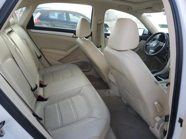 1VWBH7A35CC110979 - 2012 VOLKSWAGEN PASSAT SE თეთრი ფოტო 10