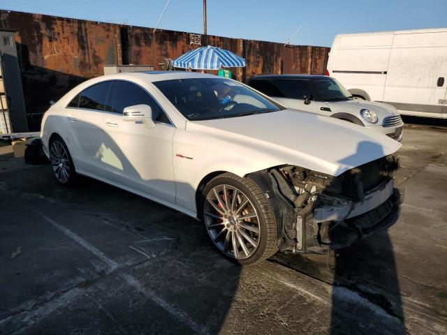 WDDLJ7DB5CA047379 - 2012 MERCEDES-BENZ CLS 550 WHITE photo 4