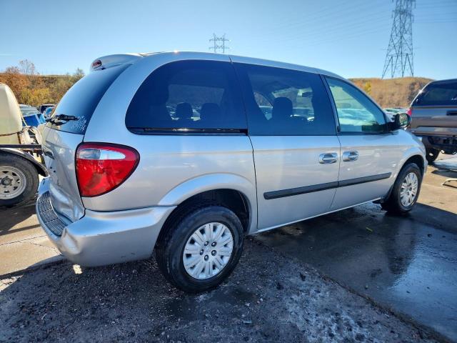 1C4GP45R85B402725 - 2005 CHRYSLER TOWN & COU ვერცხლისფერი ფოტო 3