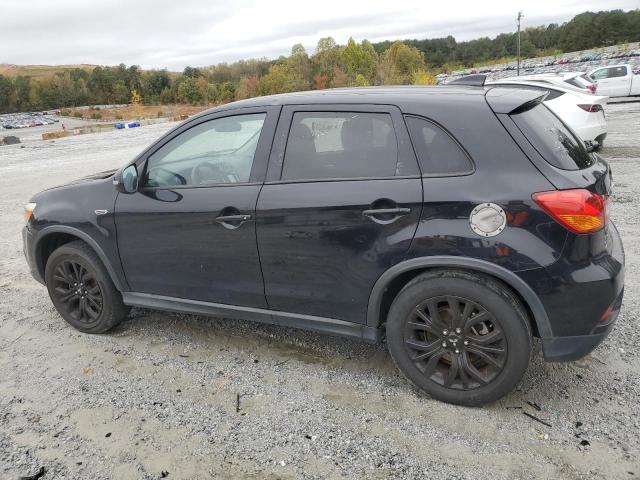 JA4AP3AU5JZ024501 - 2018 MITSUBISHI OUTLANDER ES BLACK photo 2