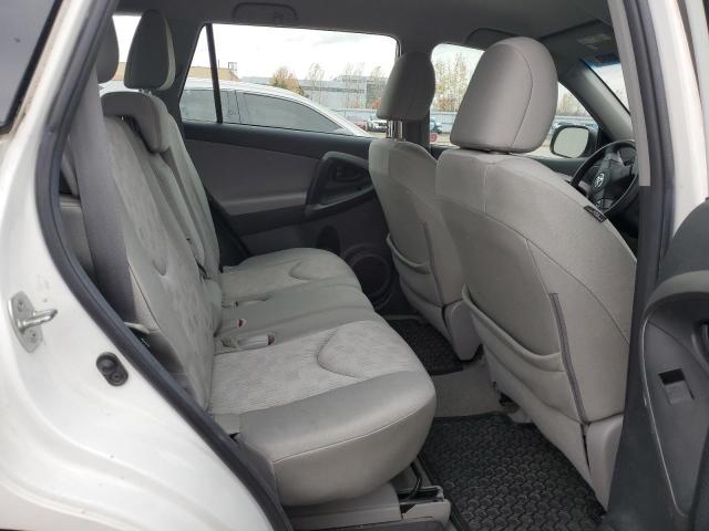 2T3ZF4DVXCW131505 - 2012 TOYOTA RAV4 WHITE photo 11