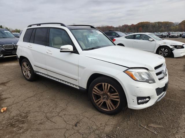 WDCGG8JB1DG131230 - 2013 MERCEDES-BENZ GLK 350 4MATIC WHITE photo 4