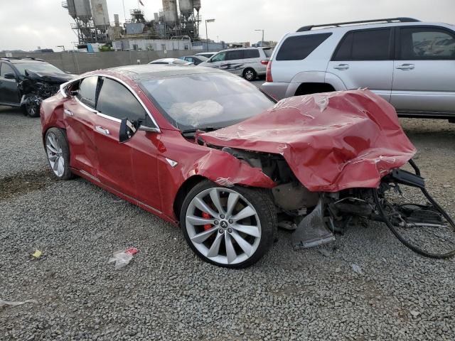 5YJSA1E4XGF142732 - 2016 TESLA MODEL S Красный фото 4