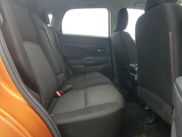 JA4APUAUXMU024159 - 2021 MITSUBISHI OUTLANDER ES 棕色 照片 11