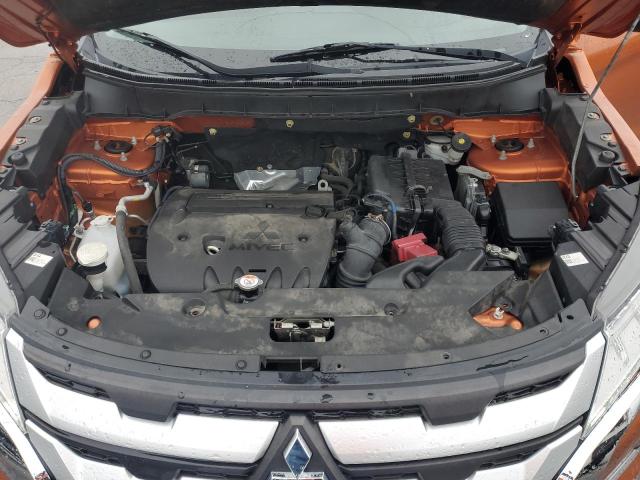 JA4APUAUXMU024159 - 2021 MITSUBISHI OUTLANDER ES 棕色 照片 12