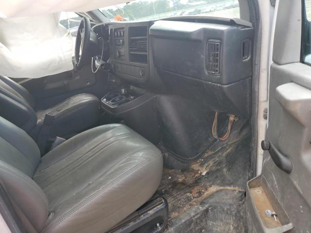 1GCWGFFA0B1150180 - 2011 CHEVROLET EXPRESS G2 თეთრი ფოტო 8