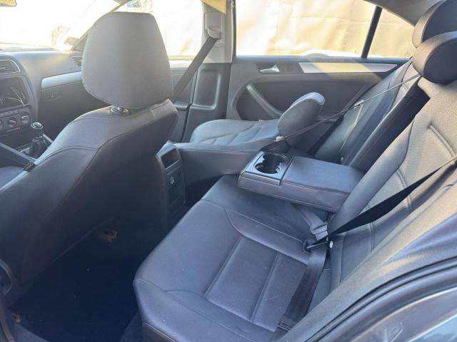 3VW3L7AJ8CM408894 - 2012 VOLKSWAGEN JETTA TDI 石墨色 照片 6