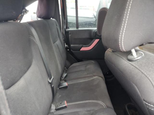 1C4BJWEG2EL194826 - 2014 JEEP WRANGLER U SAHARA 黑色 照片 11