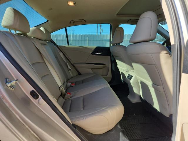 1HGCR2F8XHA088610 - 2017 HONDA ACCORD EXL GOLD photo 10