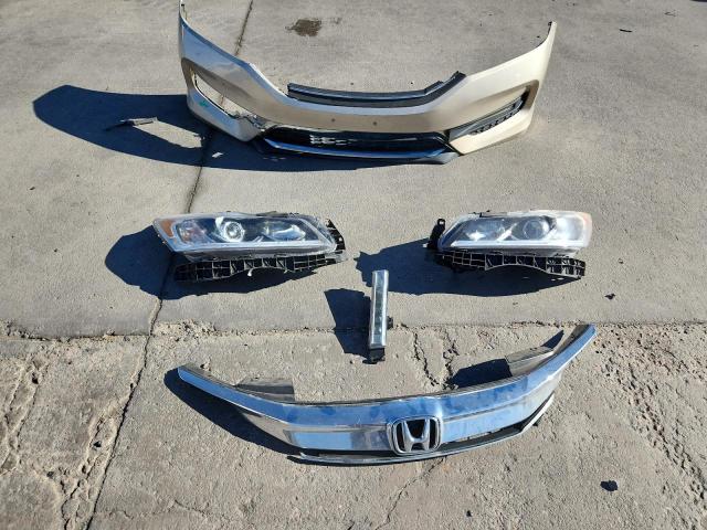 1HGCR2F8XHA088610 - 2017 HONDA ACCORD EXL GOLD photo 12