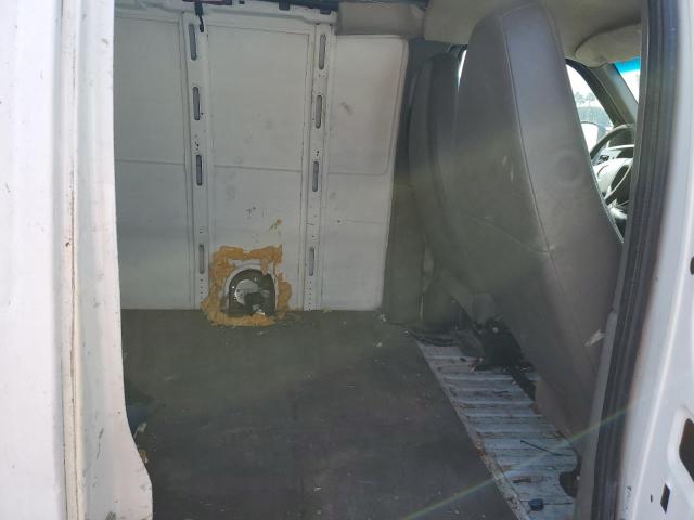 1GCSGAFX1C1108690 - 2012 CHEVROLET EXPRESS G1 WHITE photo 11