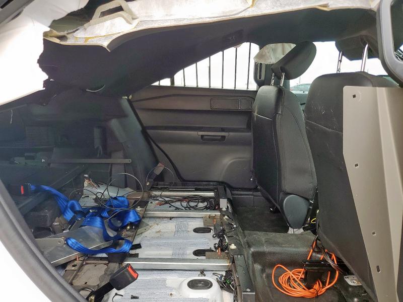 1FM5K8AC3MNA08802 - 2021 FORD EXPLORER POLICE INTERCEPTOR Biały zdjęcie 11