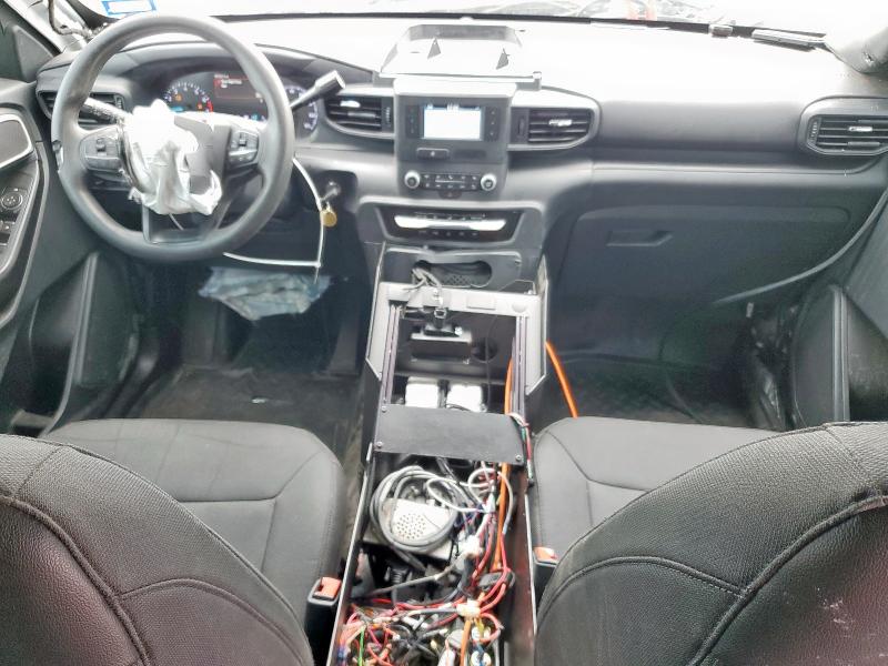 1FM5K8AC3MNA08802 - 2021 FORD EXPLORER POLICE INTERCEPTOR Biały zdjęcie 8
