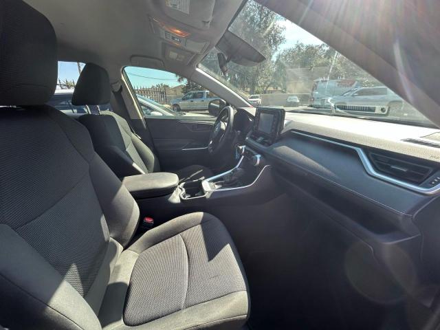 JTMK1RFV1KD019780 - 2019 TOYOTA RAV4 LE 灰色 照片 5