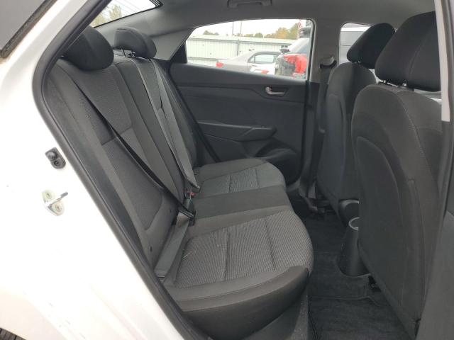 3KPC24A33KE066009 - 2019 HYUNDAI ACCENT SE Biały zdjęcie 10