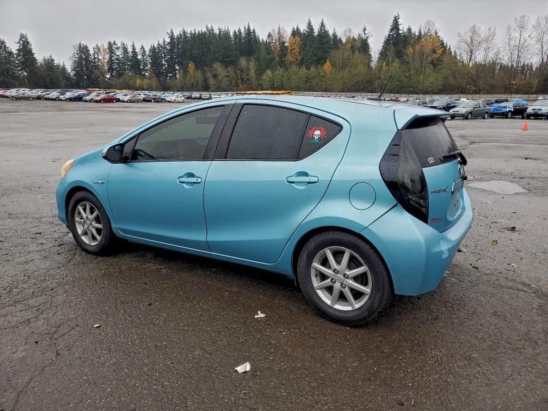 JTDKDTB39C1009039 - 2012 TOYOTA PRIUS C BLUE photo 2