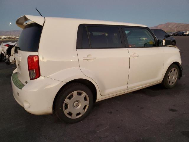 JTLZE4FE3B1141584 - 2011 TOYOTA SCION XB WHITE photo 3