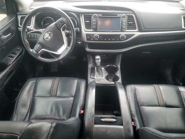 5TDKZRFH2HS188268 - 2017 TOYOTA HIGHLANDER SE BLACK photo 8