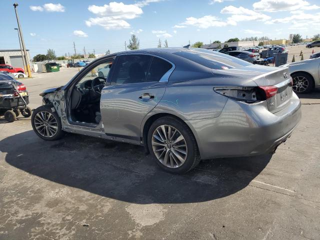 JN1EV7AR2JM443924 - 2018 INFINITI Q50 LUXE GRAY photo 2