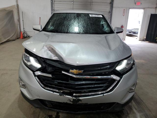 2GNAXJEV3J6256840 - 2018 CHEVROLET EQUINOX LT Күміс фото 5