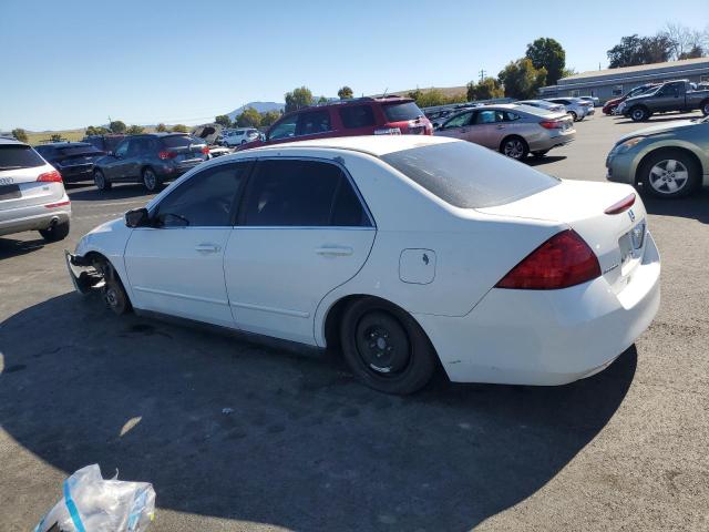 1HGCM56486A161094 - 2006 HONDA ACCORD LX WHITE photo 2