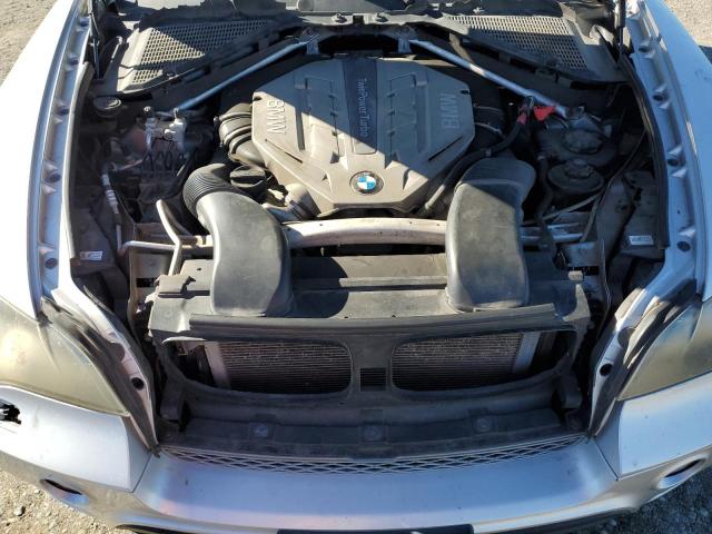5UXZV8C5XBL419794 - 2011 BMW X5 XDRIVE50I SILVER photo 11
