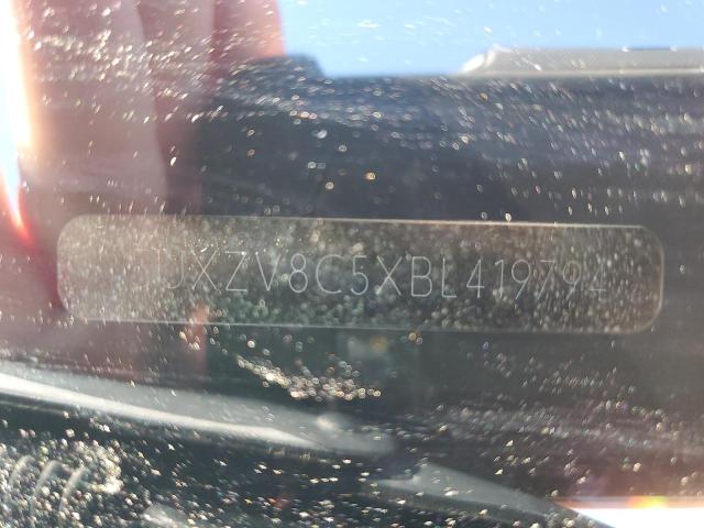 5UXZV8C5XBL419794 - 2011 BMW X5 XDRIVE50I SILVER photo 12