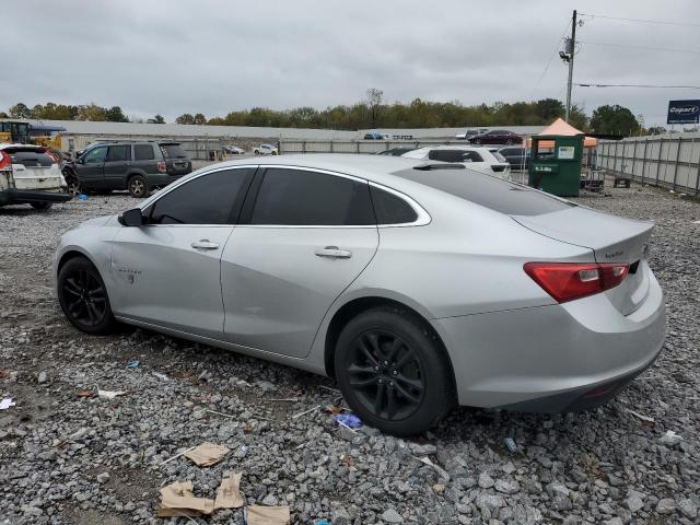 1G1ZD5ST2JF156337 - 2018 CHEVROLET MALIBU LT Argent photo 2