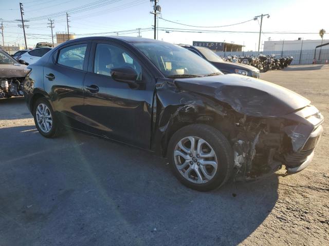 3MYDLBYV3JY303612 - 2018 TOYOTA YARIS IA Qara foto 4