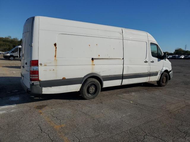 WD3PE8DC7E5832622 - 2014 MERCEDES-BENZ SPRINTER 2500 Weiß Foto 3
