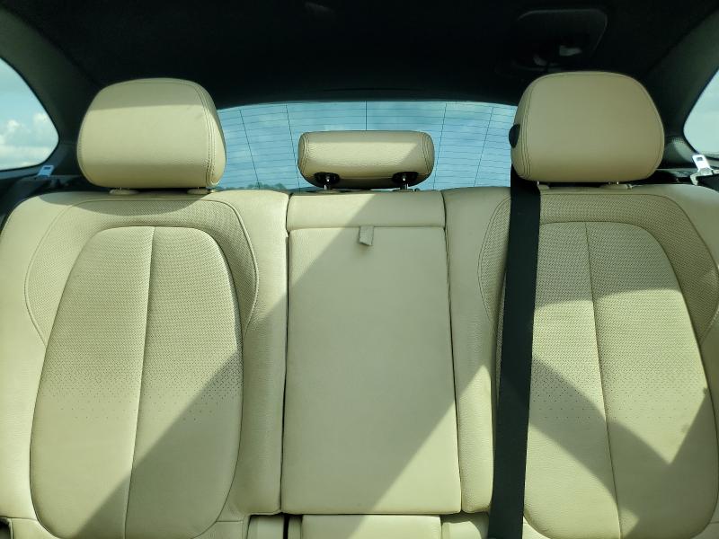 WBXHT3C38GP881472 - 2016 BMW X1 XDRIVE28I Blanc photo 10