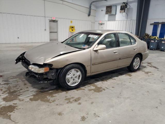 2001 NISSAN ALTIMA XE, 