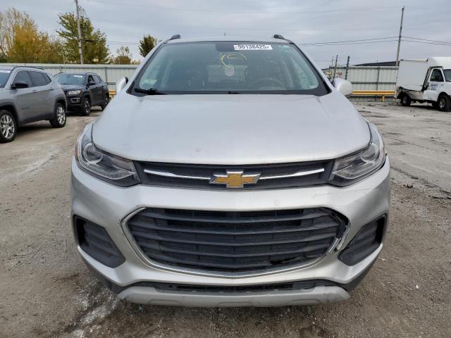 3GNCJLSB0KL403662 - 2019 CHEVROLET TRAX 1LT ვერცხლისფერი ფოტო 5