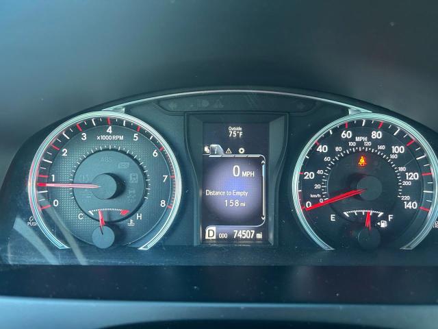 4T1BF1FK5GU128528 - 2016 TOYOTA CAMRY LE SILVER photo 8