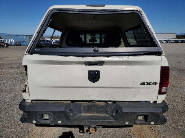 3C6UR5FL4JG400590 - 2018 RAM 2500 LARAMIE Blanco foto 6