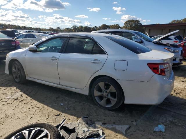 4T1BF1FK2CU635039 - 2012 TOYOTA CAMRY BASE Սպիտակ լուսանկար 2