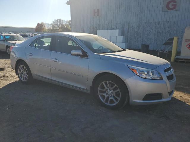 1G11C5SA8DF322881 - 2013 CHEVROLET MALIBU 1LT SILVER photo 4