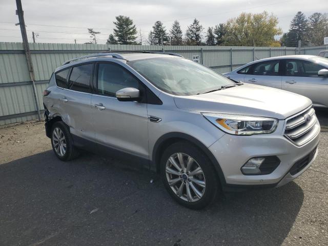 1FMCU0JD0HUA57026 - 2017 FORD ESCAPE TITANIUM 银色 照片 4