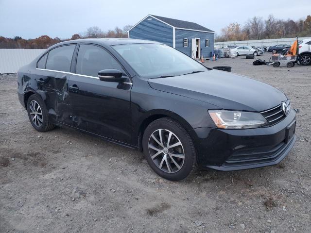 3VWDB7AJ5JM242984 - 2018 VOLKSWAGEN JETTA SE BLACK photo 4